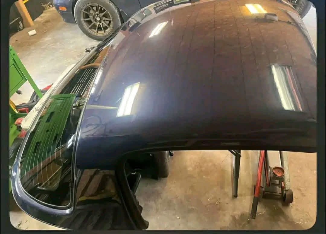 Midnight blue Miata hardtop. - Image 3