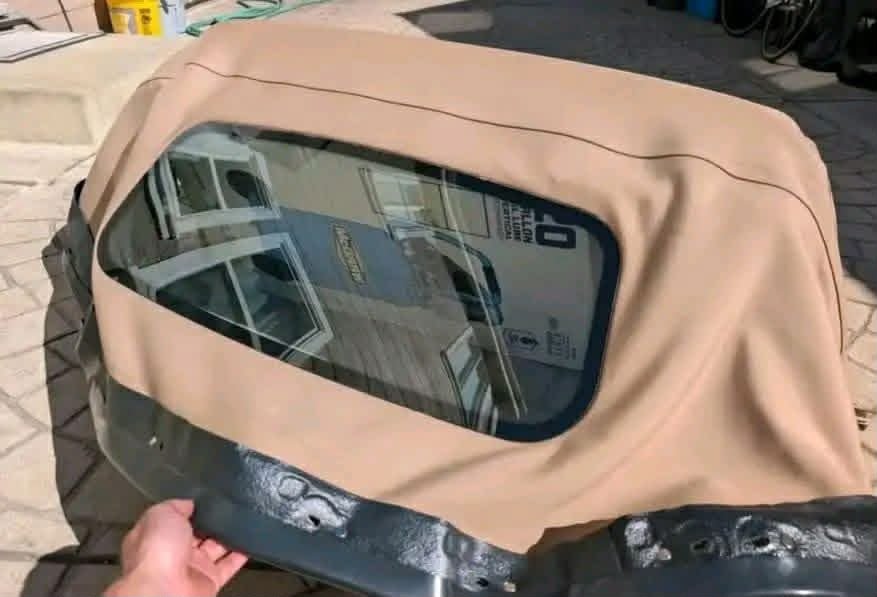 BRAND NEW NA and NB TAN ROBBINS CANVAS SOFT TOP. - Image 2