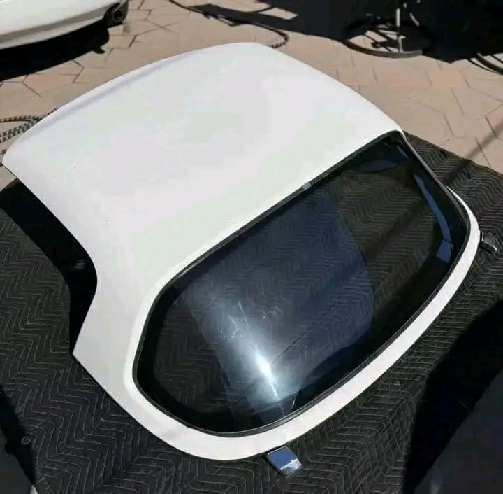 OEM White Mx-5 Mazda Miata Hardtop - Image 4