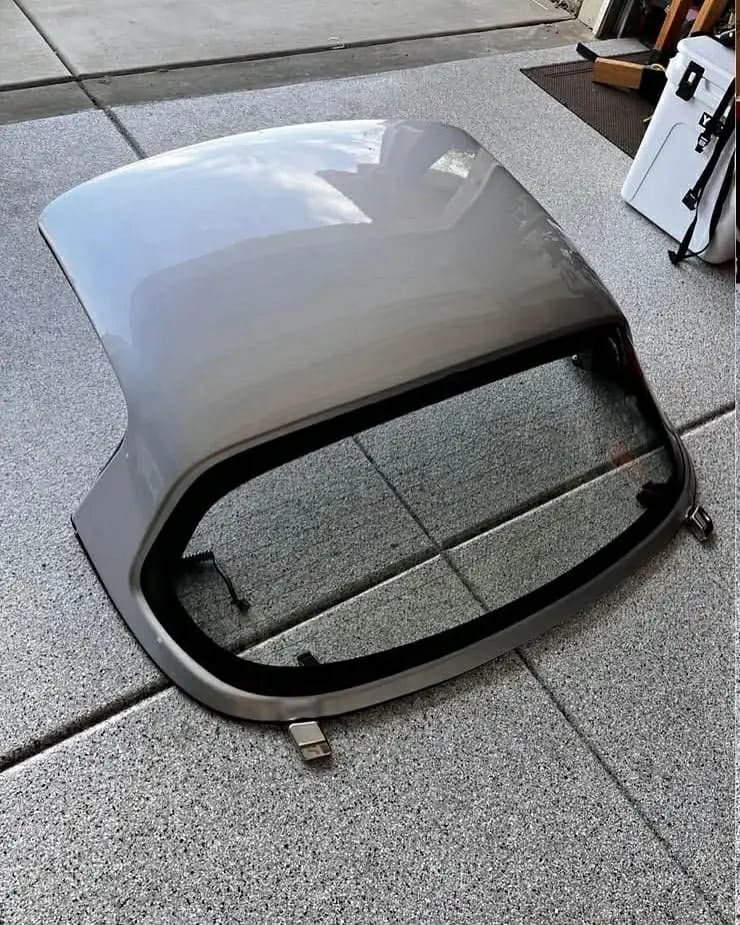 Used Silver MX5 hardtop. - Image 3